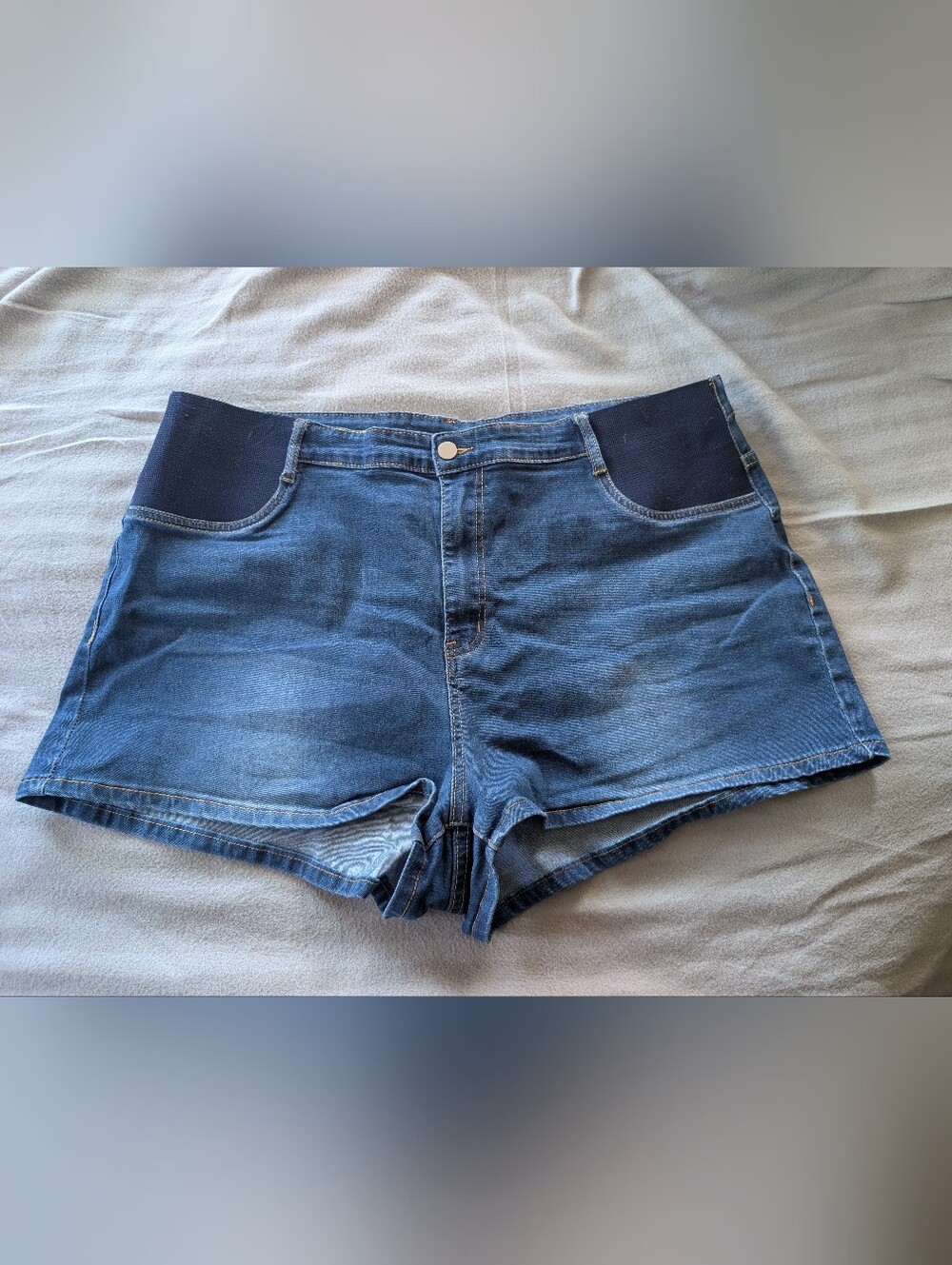 SHEIN Blue Denim Shorts with Navy Stretch Panels